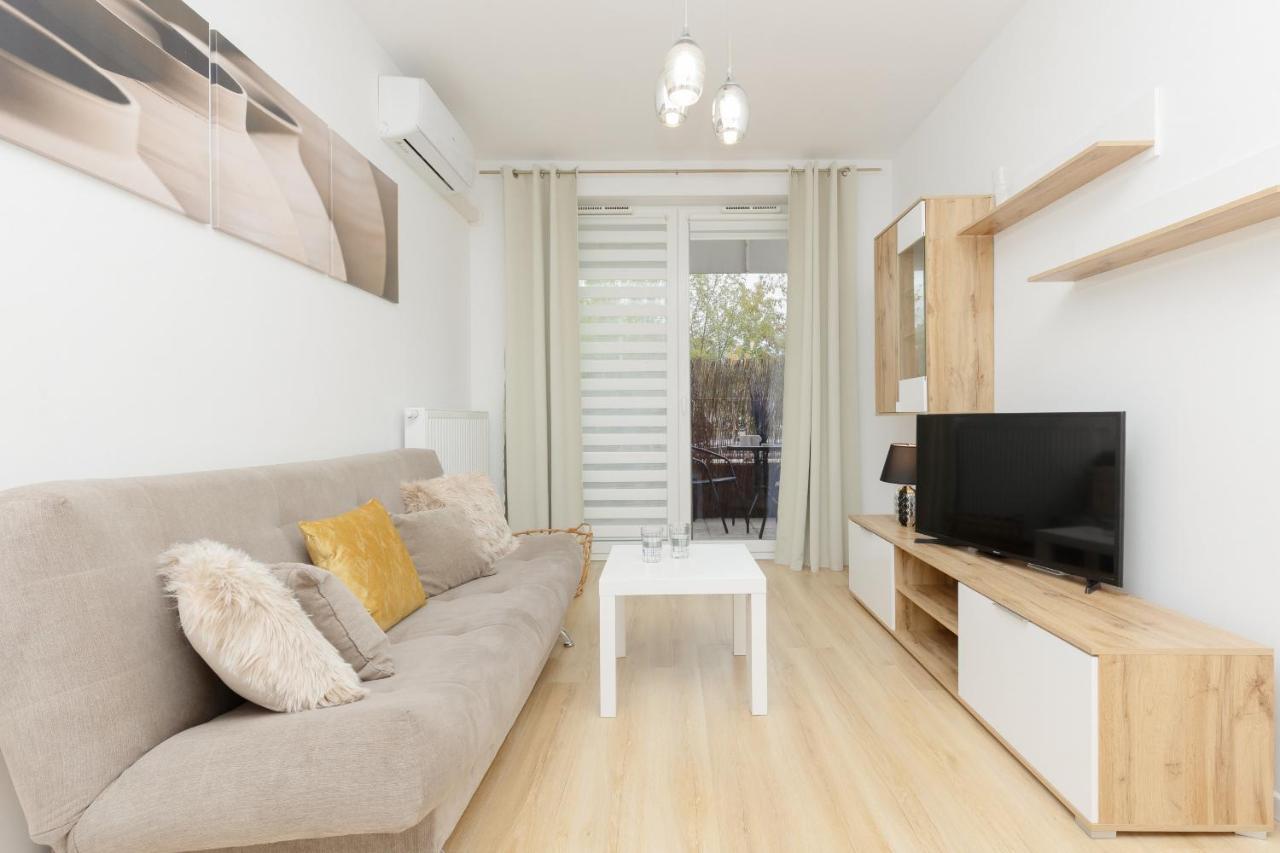 Apartment With Ac Warsaw Mokotow Business Centre By Noclegi Renters Exterior foto